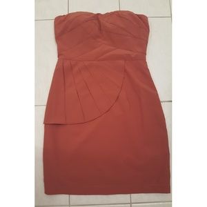 Strapless sweetheart neckline dress